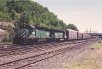 Westbound vehicle train through Hoffman